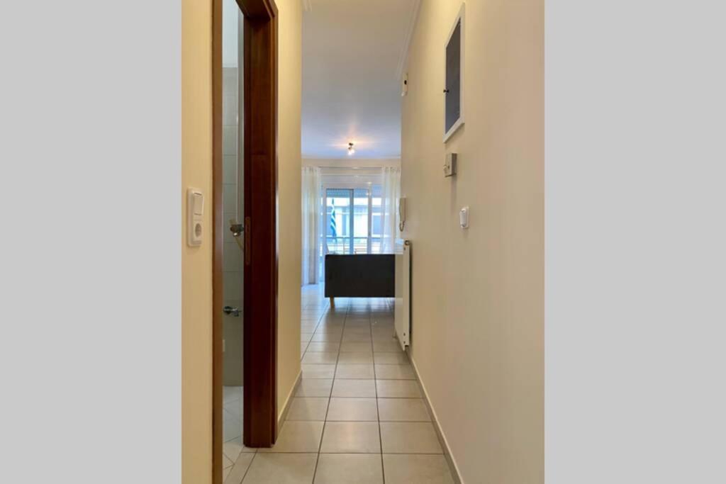 Nikitas' Apartment By The Tube Αθήνα Εξωτερικό φωτογραφία