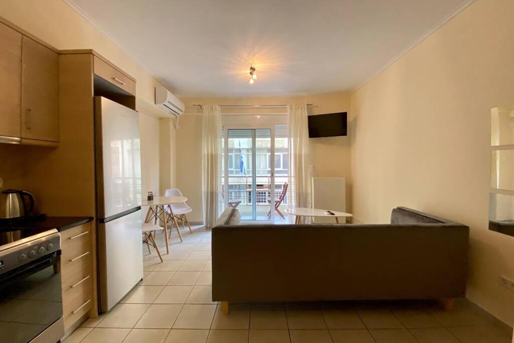 Nikitas' Apartment By The Tube Αθήνα Εξωτερικό φωτογραφία